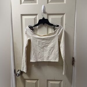 💛 Forever 21 Off Shoulder Crop Top